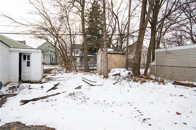 16909 Truax Avenue, Cleveland, OH 44111