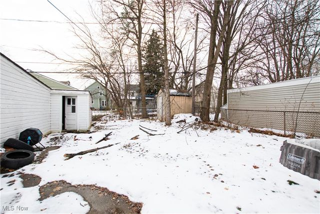 16909 Truax Avenue, Cleveland, OH 44111