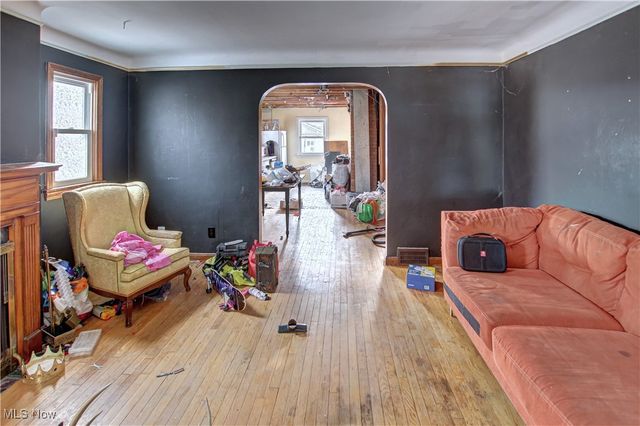 16909 Truax Avenue, Cleveland, OH 44111