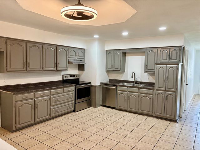 3900 San Mateo Drive, Plano, TX 75023
