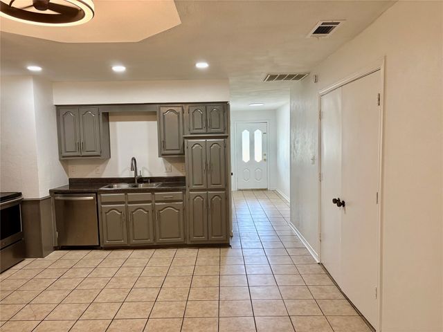 3900 San Mateo Drive, Plano, TX 75023