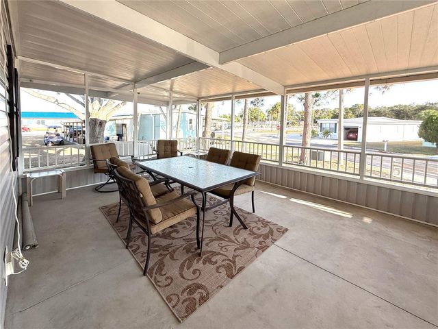 101 W SAINT JOHNS WAY, Apollo Beach, FL 33572