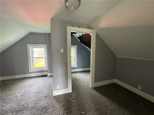 804 Eastman St, West Mifflin, PA 15122