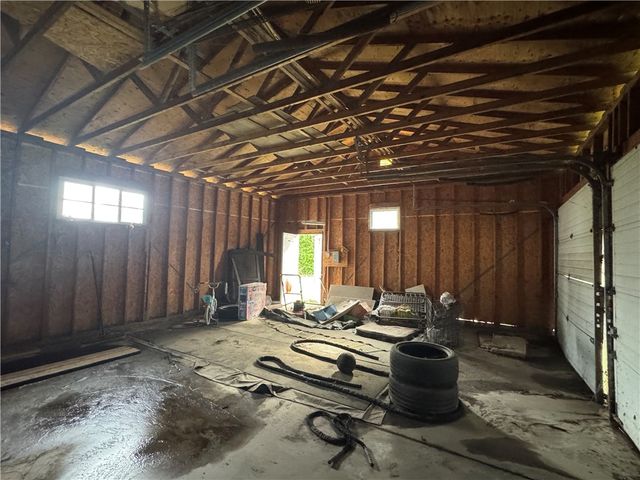 804 Eastman St, West Mifflin, PA 15122