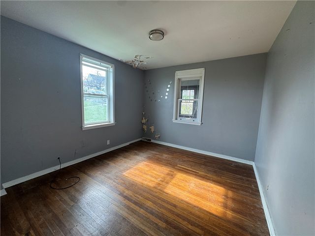804 Eastman St, West Mifflin, PA 15122
