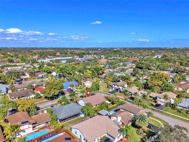 9300 NW 32nd Mnr, Sunrise, FL 33351