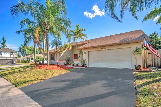 9300 NW 32nd Mnr, Sunrise, FL 33351