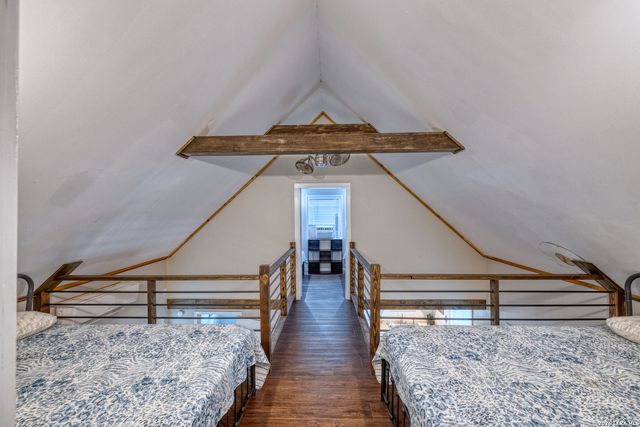 1674 Flat Rock, Leakey, TX 78873