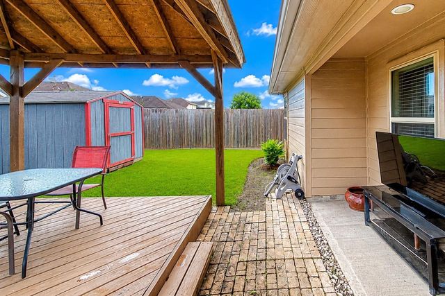 60 Rodeo Crest Drive, Manvel, TX 77578