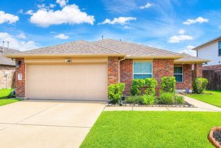 60 Rodeo Crest Drive, Manvel, TX 77578