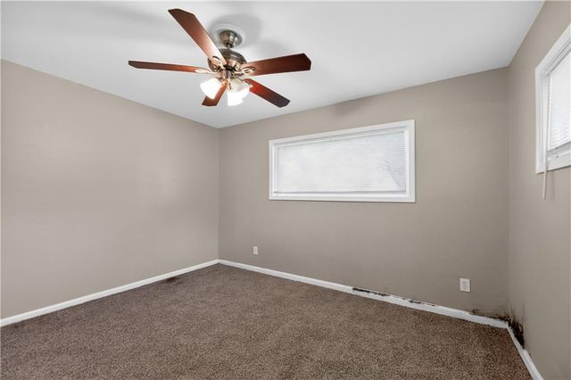 11217 PALMER Avenue, Kansas City, MO 64134