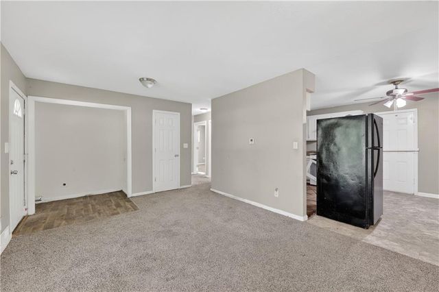 11217 PALMER Avenue, Kansas City, MO 64134