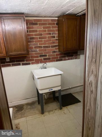 425 7TH ST #1ST FLOOR, New Cumberland, PA 17070