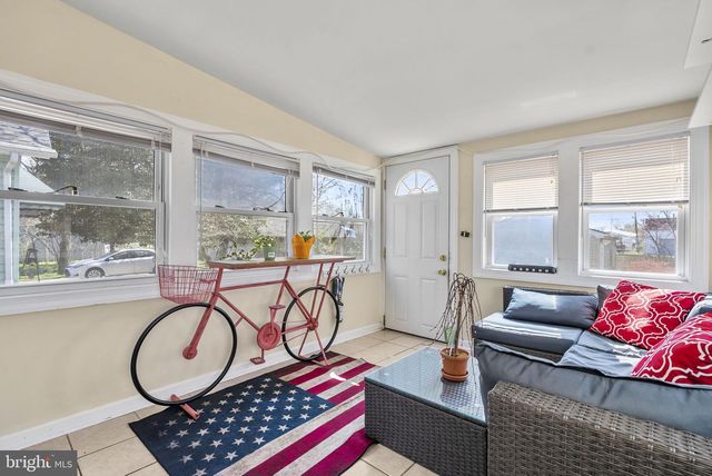 61 ALDEN AVE, Delran, NJ 08075