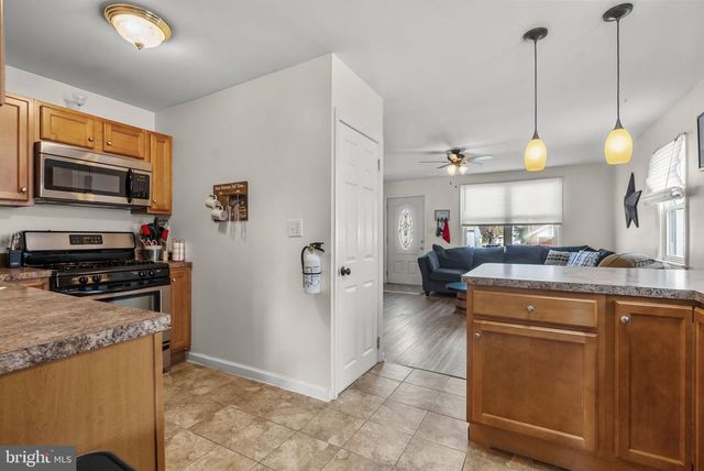 61 ALDEN AVE, Delran, NJ 08075