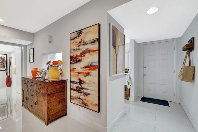 1401 SW 128th Ter 406H, Pembroke Pines, FL 33027