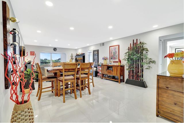 1401 SW 128th Ter 406H, Pembroke Pines, FL 33027