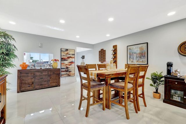 1401 SW 128th Ter 406H, Pembroke Pines, FL 33027