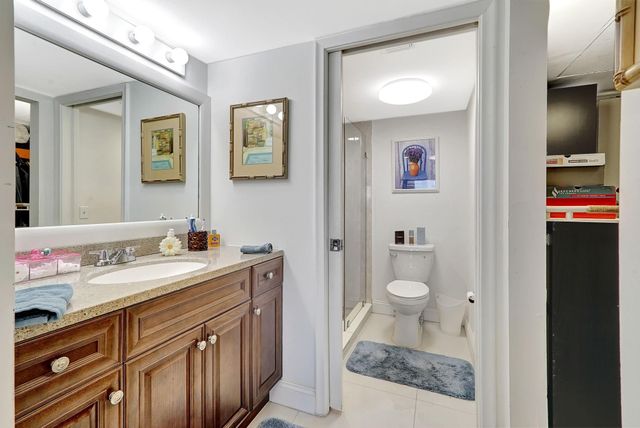 1401 SW 128th Ter 406H, Pembroke Pines, FL 33027