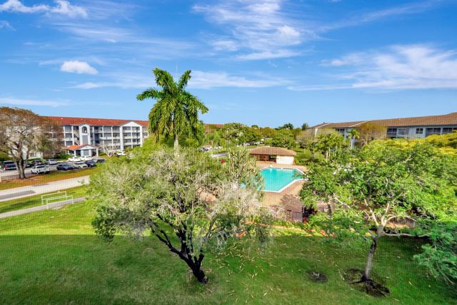 1401 SW 128th Ter 406H, Pembroke Pines, FL 33027