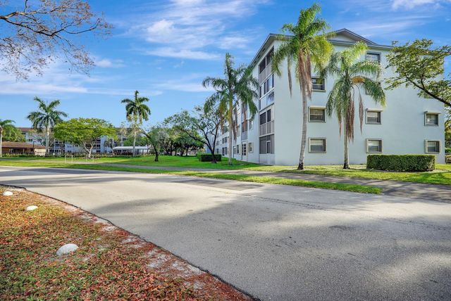 1401 SW 128th Ter 406H, Pembroke Pines, FL 33027