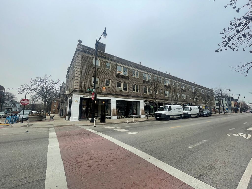 5632-52 N Clark Street 5642, Chicago, IL 60660