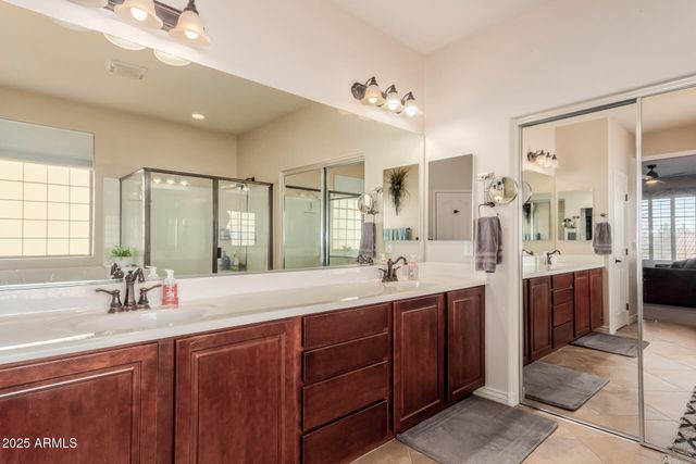 117 E BLUE LAGOON Drive, Casa Grande, AZ 85122