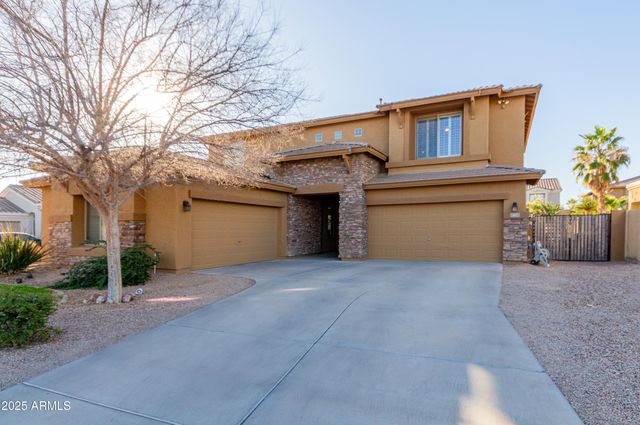 117 E BLUE LAGOON Drive, Casa Grande, AZ 85122