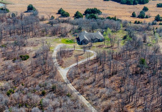 5889 417th Avenue, Jennings, OK 74038