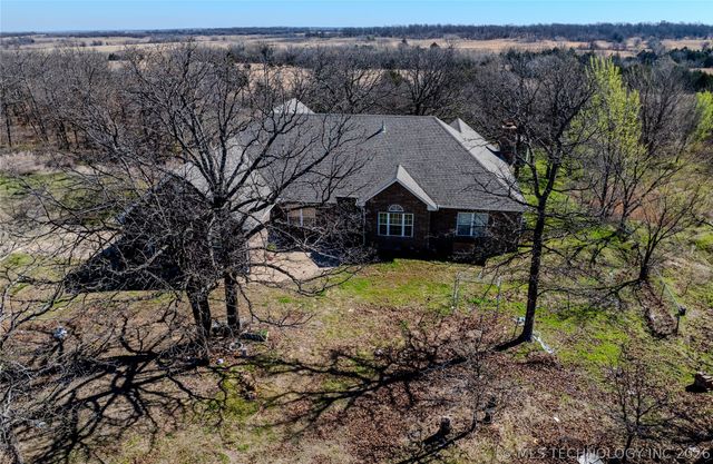 5889 417th Avenue, Jennings, OK 74038