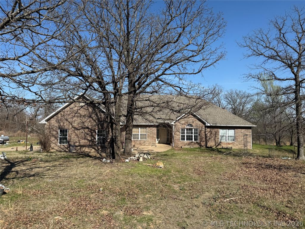 5889 417th Avenue, Jennings, OK 74038