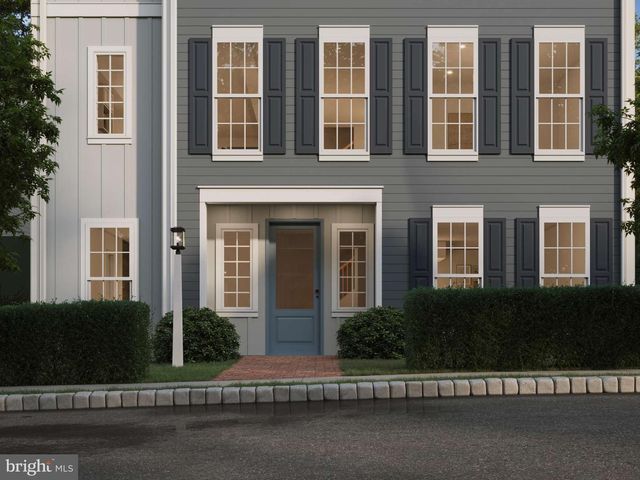 3119 OVERLOOK DR, Mechanicsburg, PA 17055