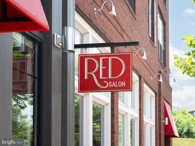 3119 OVERLOOK DR, Mechanicsburg, PA 17055