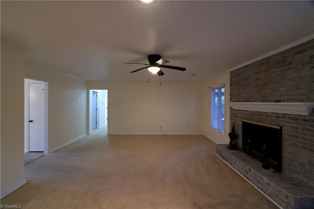 103 Briar Ridge Circle, Winston-salem, NC 27104