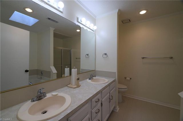 103 Briar Ridge Circle, Winston-salem, NC 27104