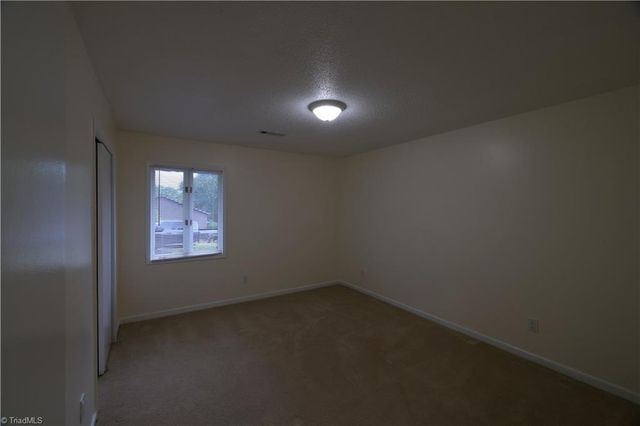 103 Briar Ridge Circle, Winston-salem, NC 27104