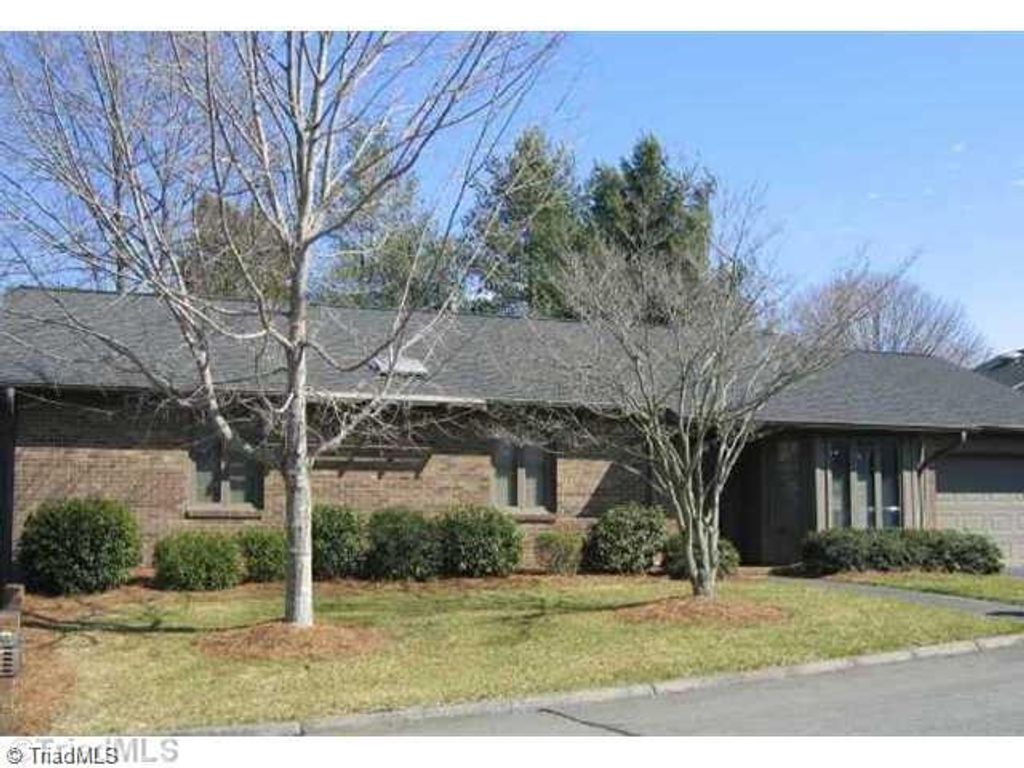 103 Briar Ridge Circle, Winston-salem, NC 27104