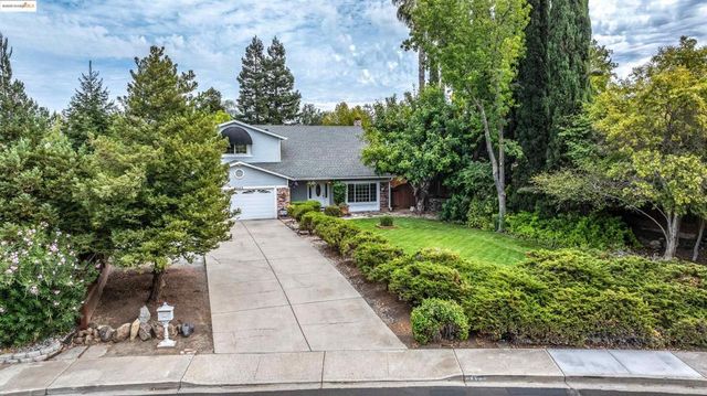 3405 Garrow Dr, Antioch, CA 94509