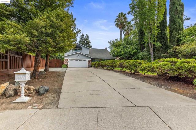 3405 Garrow Dr, Antioch, CA 94509