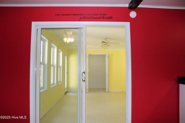 513 W Main Street, Beulaville, NC 28518