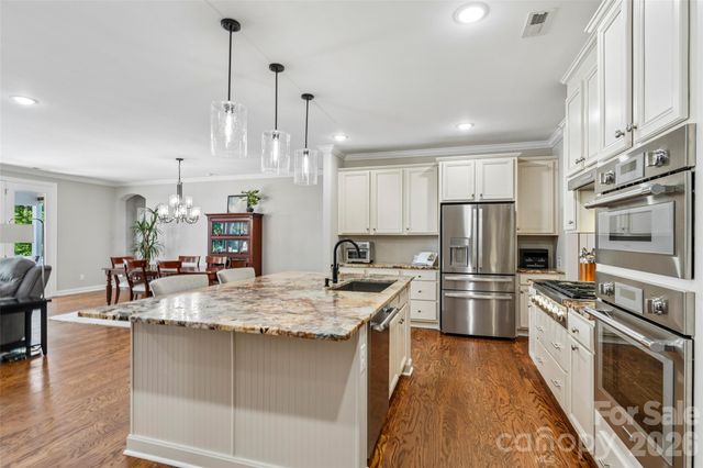 138 Campanile Drive, Mooresville, NC 28117