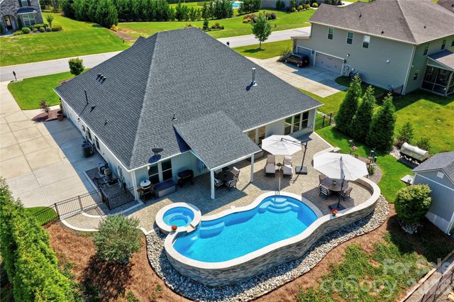 138 Campanile Drive, Mooresville, NC 28117
