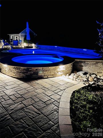 138 Campanile Drive, Mooresville, NC 28117