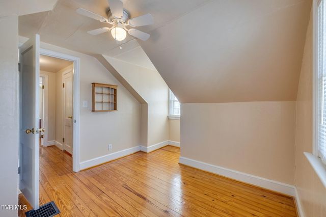 1347 Warpath Drive, Kingsport, TN 37664