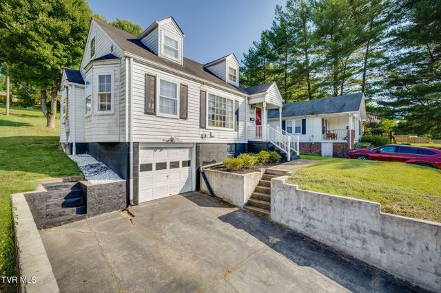 1347 Warpath Drive, Kingsport, TN 37664