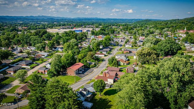 1347 Warpath Drive, Kingsport, TN 37664