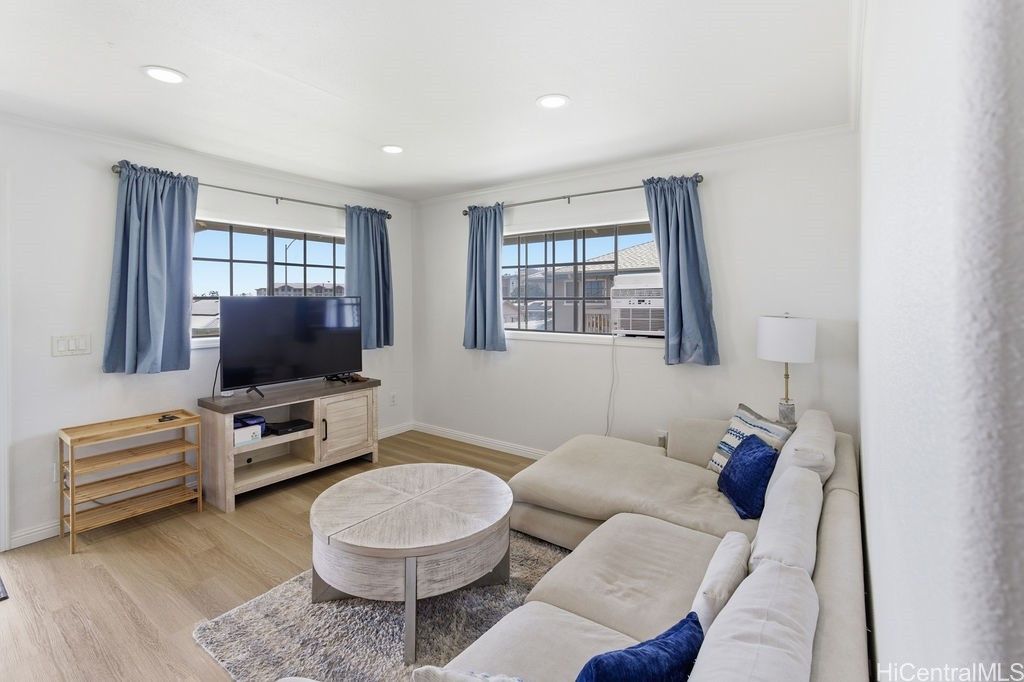 91-1040 Kaiau Avenue 12F, Kapolei, HI 96707