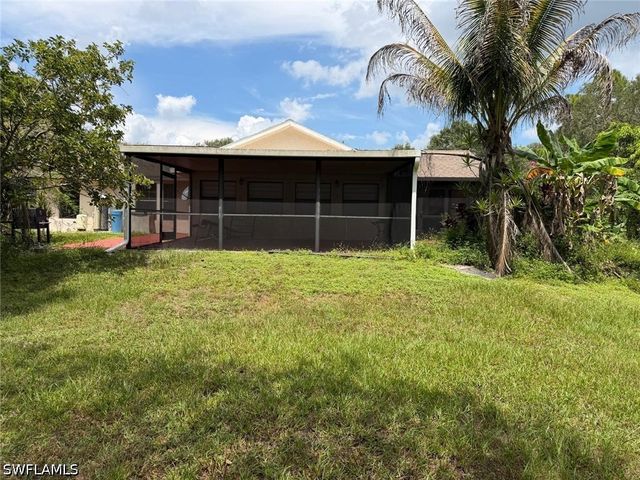 3260 72nd AVE NE, Naples, FL 34120