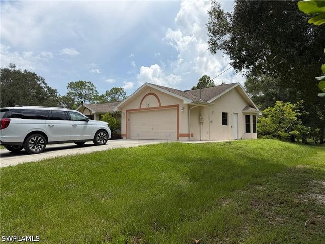 3260 72nd AVE NE, Naples, FL 34120