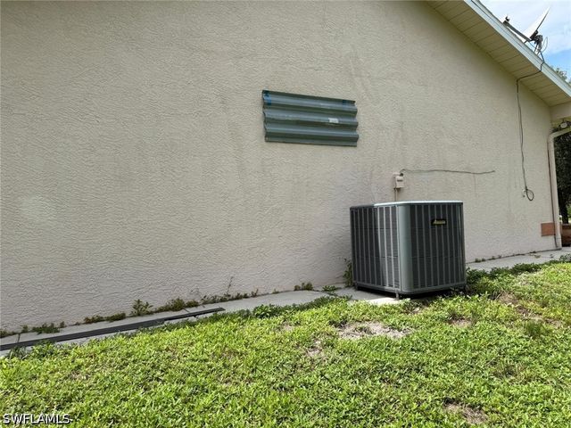 3260 72nd AVE NE, Naples, FL 34120